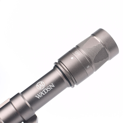                             Taktická svítilna M600W Scout (strobo)                        